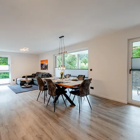 #11 Jsliving Comfort - Privater Balkon Bad Kueche Smarttv Wlan Kostenlose Parkplaetze